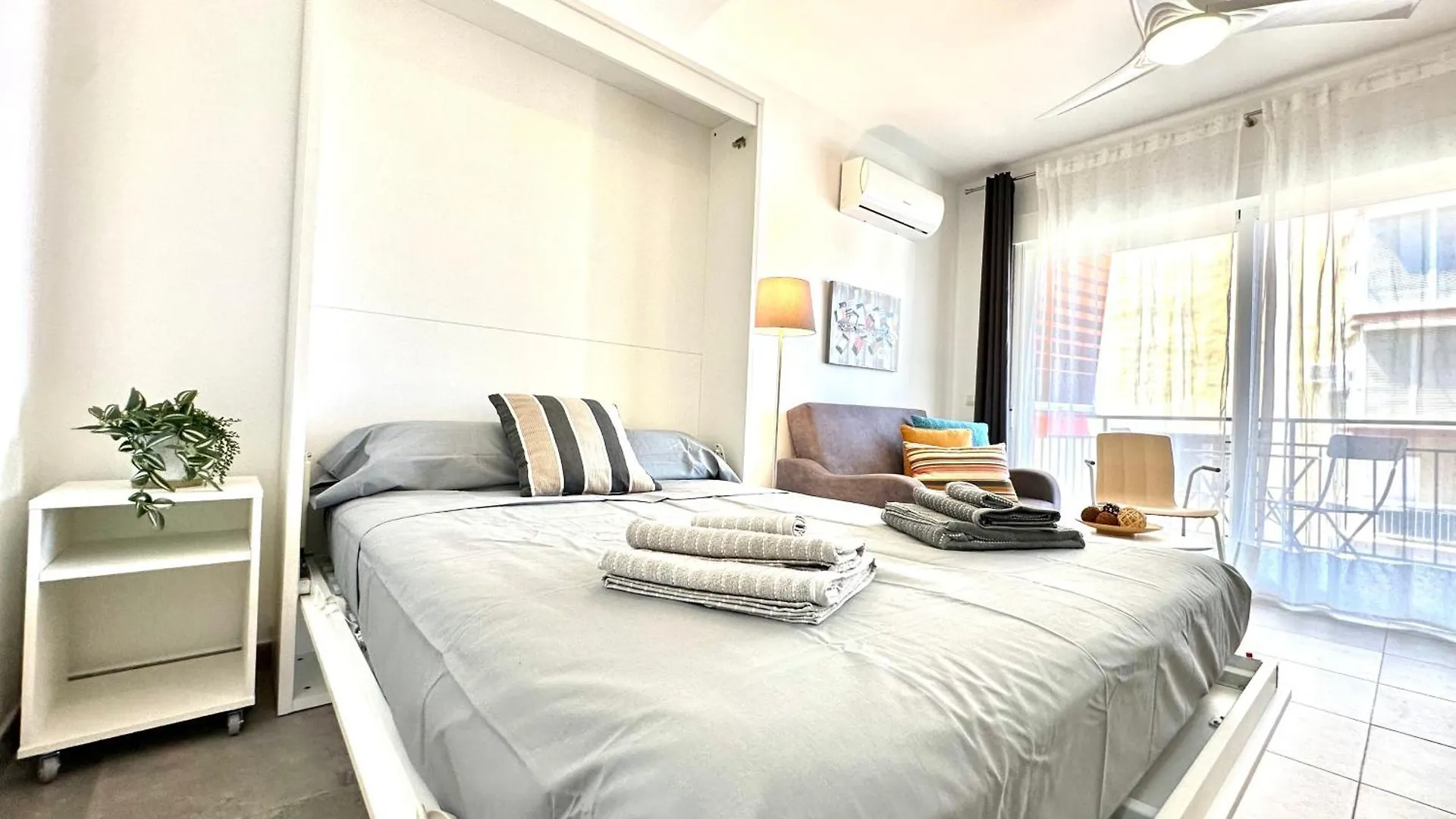 Vis8-Nuevo, Centro A 5 Minutos, Playa A 850 Metros, Wifi, Terraza Apartment Torremolinos Spain